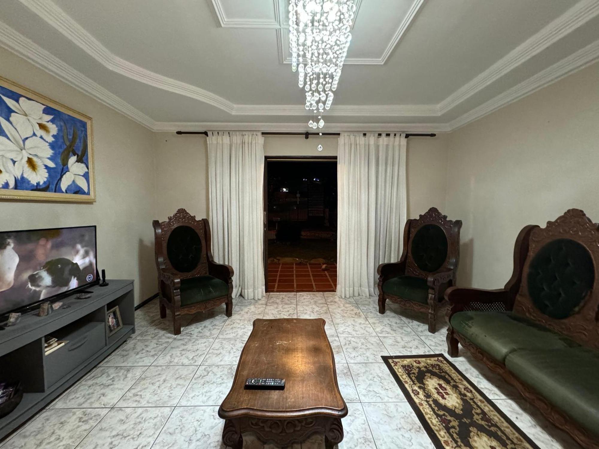 Triana Guest House Foz do Iguaçu Esterno foto